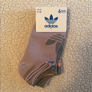 Women’s Adidas athletic socks